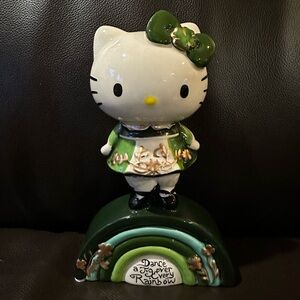 Hello Kitty Blue Sky Clayworks St Patrick’s Day Figurine Rainbow Shamrock Decor